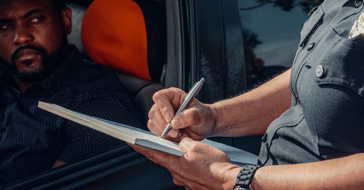 découvrez tout ce qu'il faut savoir sur la licence non exclusive : définition, avantages et applications. idéale pour les créateurs et entreprises souhaitant partager leurs œuvres tout en préservant leurs droits. informez-vous sur les implications et l'utilisation de cette licence flexible.
