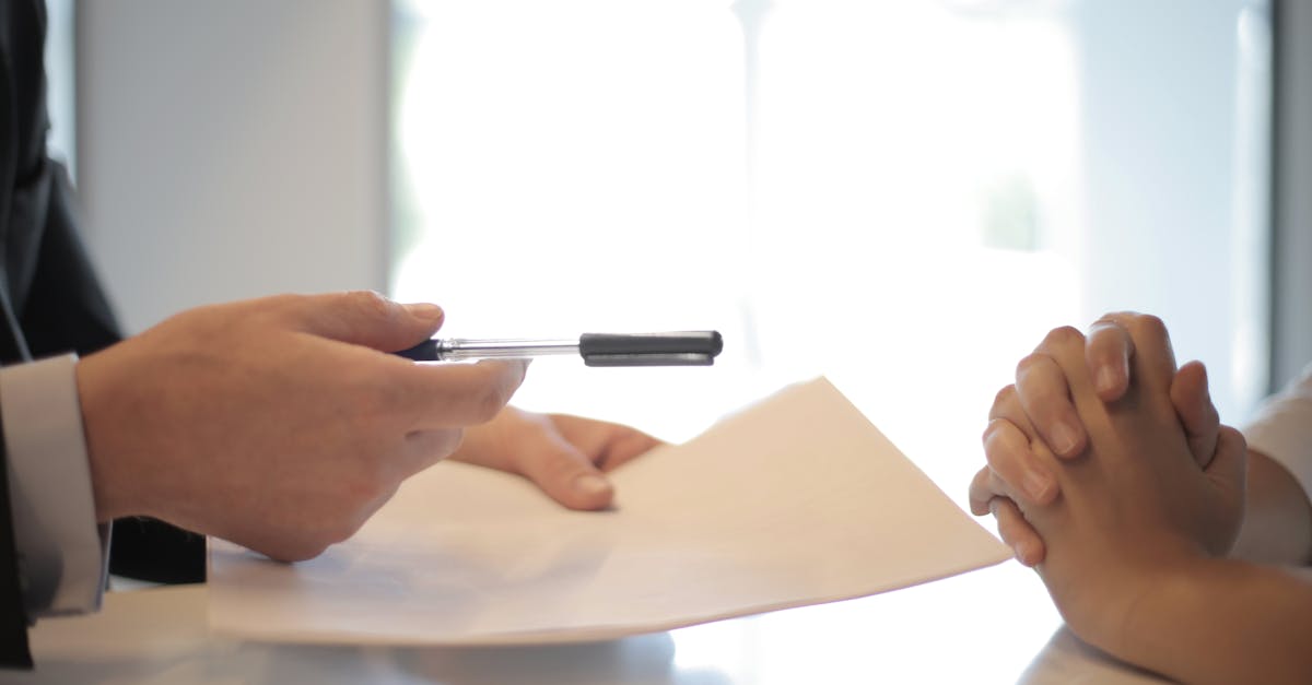 découvrez notre guide complet sur les accords de licence, qui expliquent les droits et obligations des parties impliquées dans des contrats de propriété intellectuelle. apprenez comment négocier et rédiger un accord de licence adapté à vos besoins.