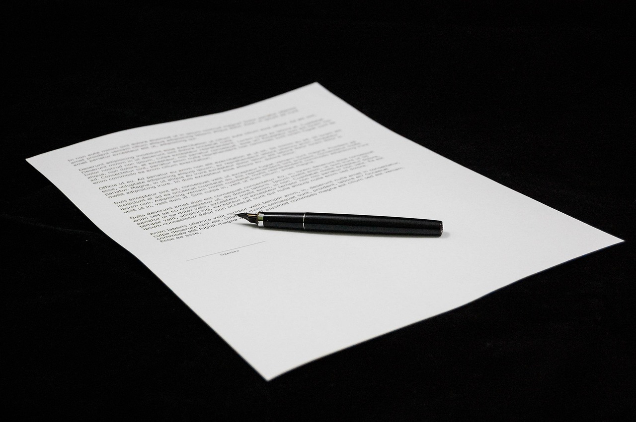 découvrez tout ce qu'il faut savoir sur les business agreements : définition, types, avantages, conseils pour rédiger un accord commercial efficace et prévenir les litiges entre partenaires professionnels.