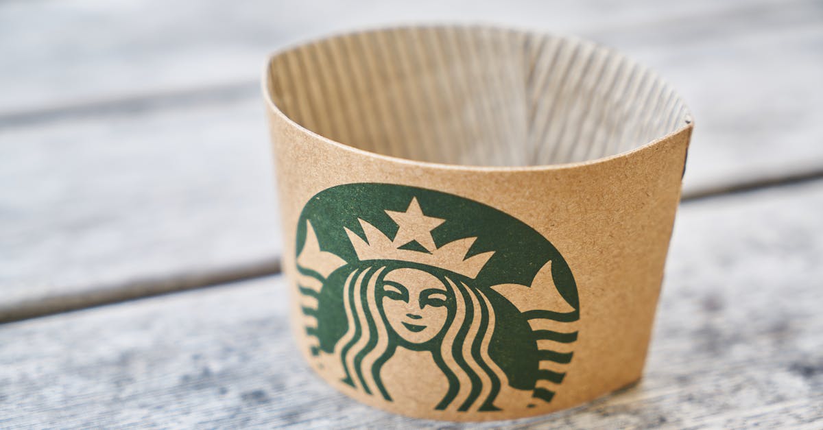 découvrez l'importance du branding pour votre entreprise. apprenez comment créer une identité de marque forte et cohérente qui attire et fidélise vos clients, tout en vous démarquant de la concurrence.