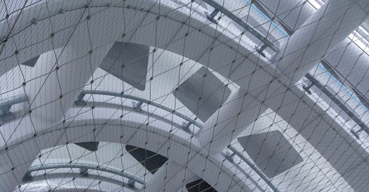 découvrez les enjeux et implications des droits liés au plafond de verre dans le milieu professionnel. explorez comment cette barrière invisible influence l'égalité et les opportunités de carrière pour tous.