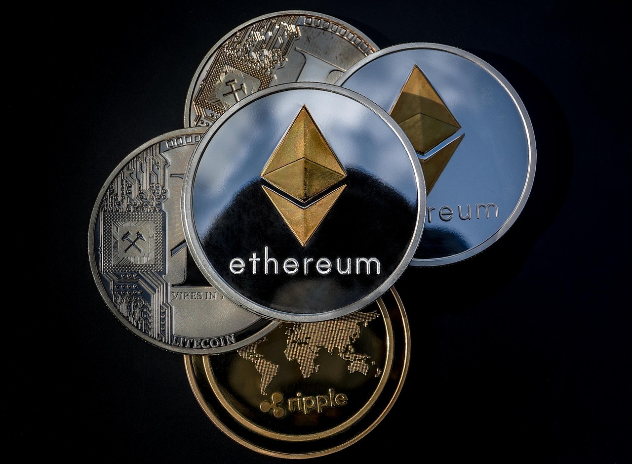 découvrez l'univers des actifs numériques : définition, types, importance et impact sur l'économie moderne. apprenez comment gérer et investir dans les crypto-monnaies, les nft et autres formes d'actifs digitaux pour optimiser votre portefeuille.