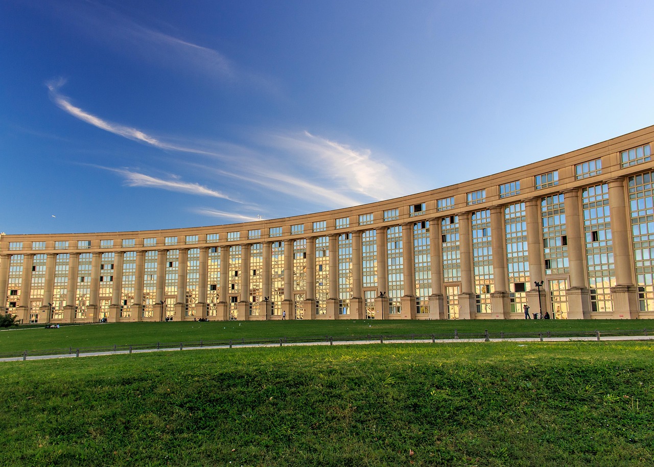 Rédaction web à Montpellier : comment trouver le prestataire idéal en 2025 ?