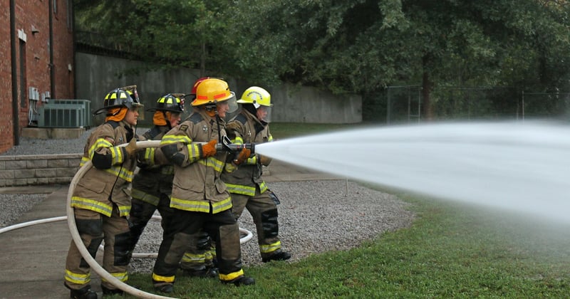 Responsabilité civile et formation incendie : le duo qui protège votre entreprise