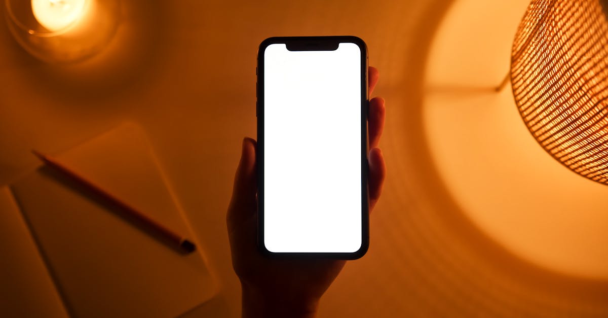 découvrez les enjeux et les règlementations des lois sur les communications électroniques, qui régissent l'utilisation des technologies numériques et protègent les droits des utilisateurs dans un monde connecté.