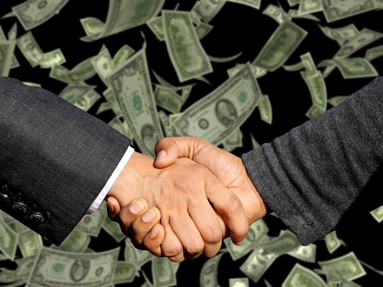 découvrez les essentiels d'un contrat de publication : droits d'auteur, obligations des parties et notamment comment protéger votre œuvre tout en garantissant une collaboration réussie avec les éditeurs.