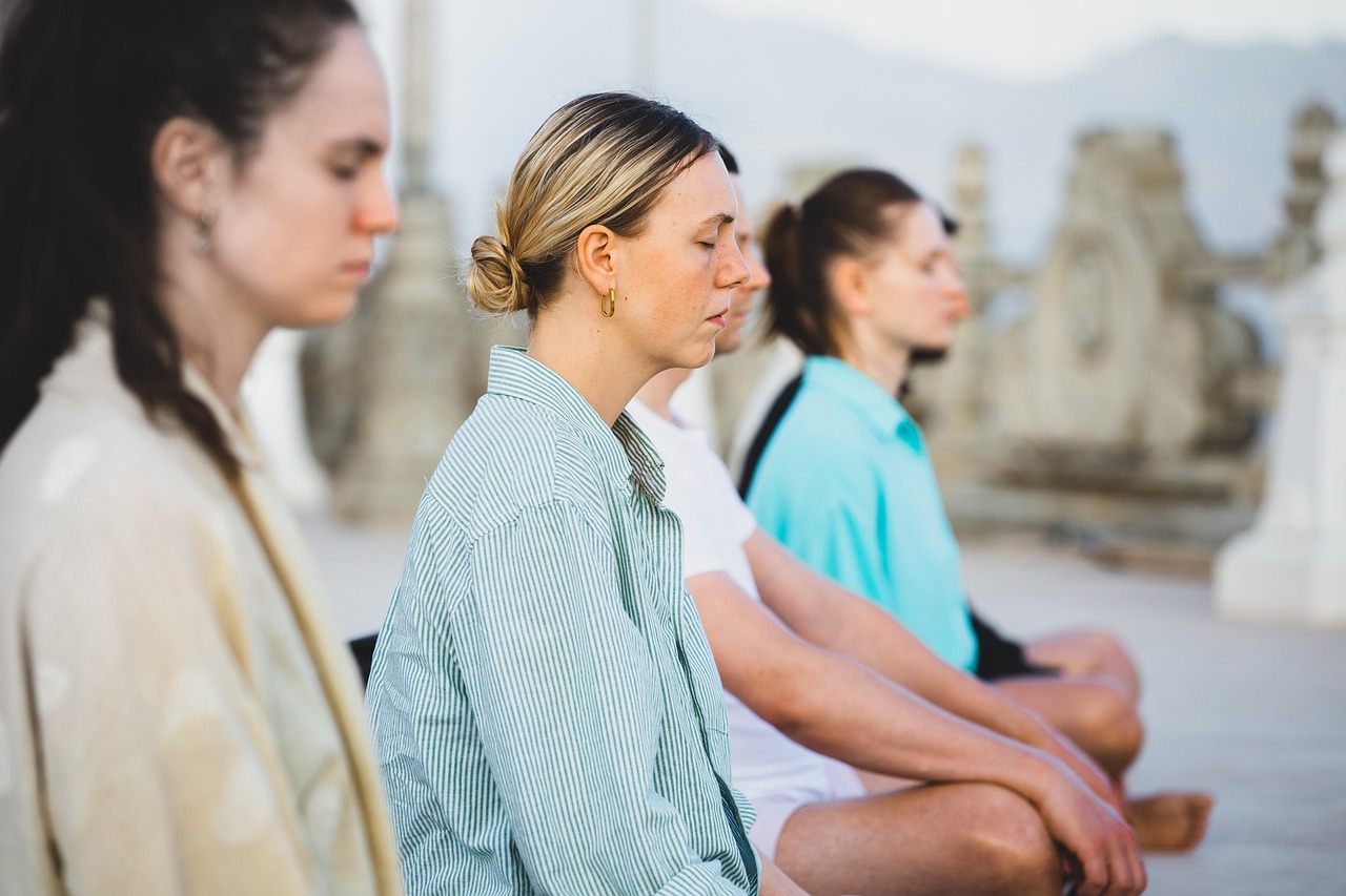 découvrez nos conseils et astuces pour améliorer votre bien-être au quotidien, adopter une vie plus saine et équilibrée, et prendre soin de votre santé physique et mentale.