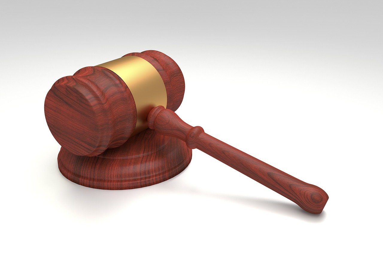 découvrez les dernières décisions de justice, analyses des jugements rendus par les tribunaux et actualités juridiques liées aux décisions de cour en france et à l’international.